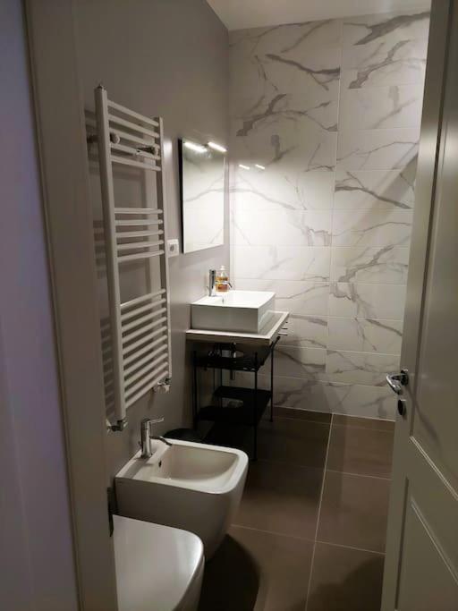 Triestiner Chic Apartment ภายนอก รูปภาพ
